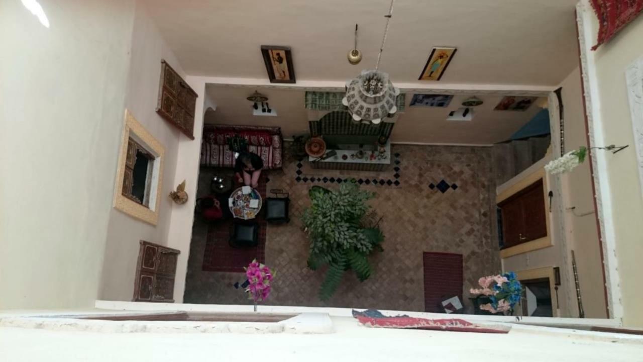 Dar Mounadim Fez Kültér fotó