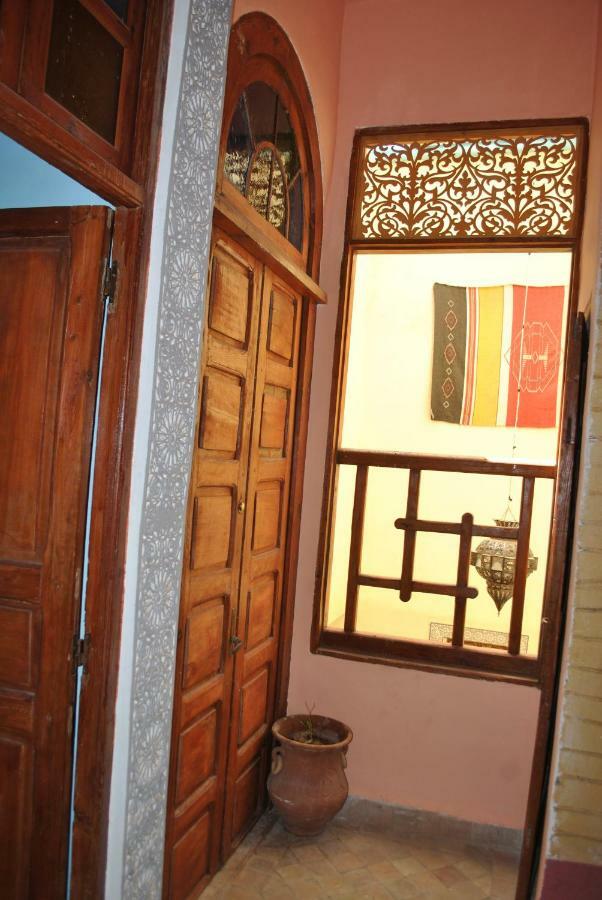Dar Mounadim Fez Kültér fotó